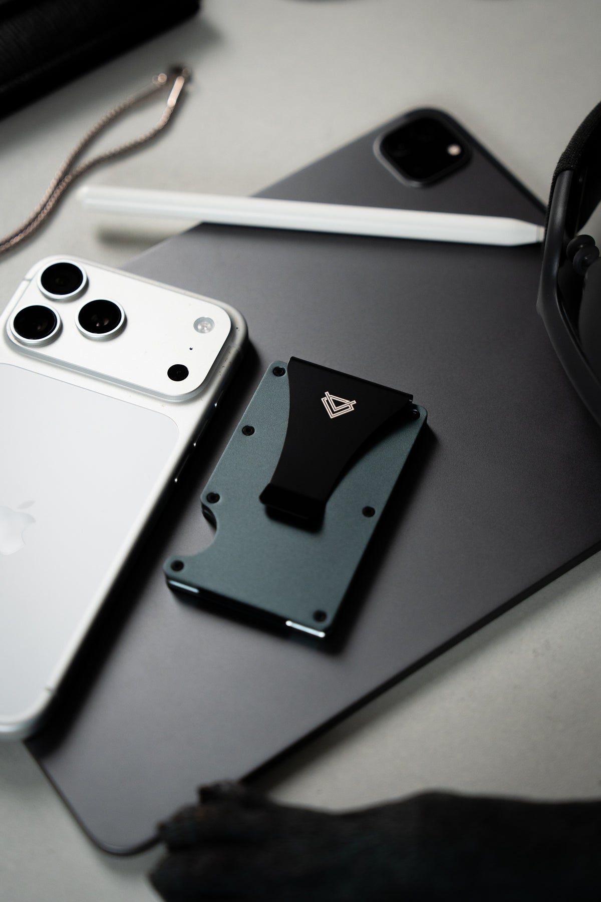 VLAKLINE Space Grey - Billetera RFID Aluminio