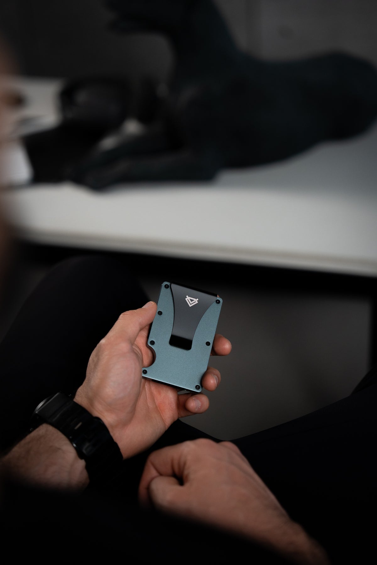 VLAKLINE Space Grey - Billetera RFID Aluminio